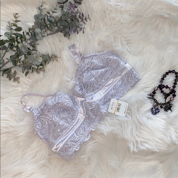 Free People Other - NWT Free People Evelina Bralette - Cloudy Lavendar